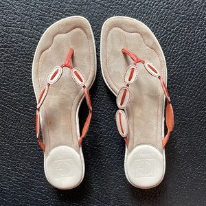 Cole Haan Air Biscayne sandals with Nike air soles. Slight heel.